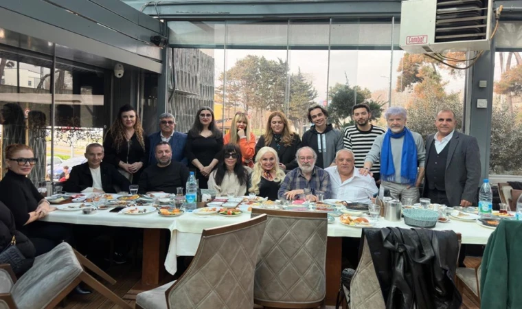 HABERCADDESİ TV' KAHVALTISINA ÜNLÜ AKINI