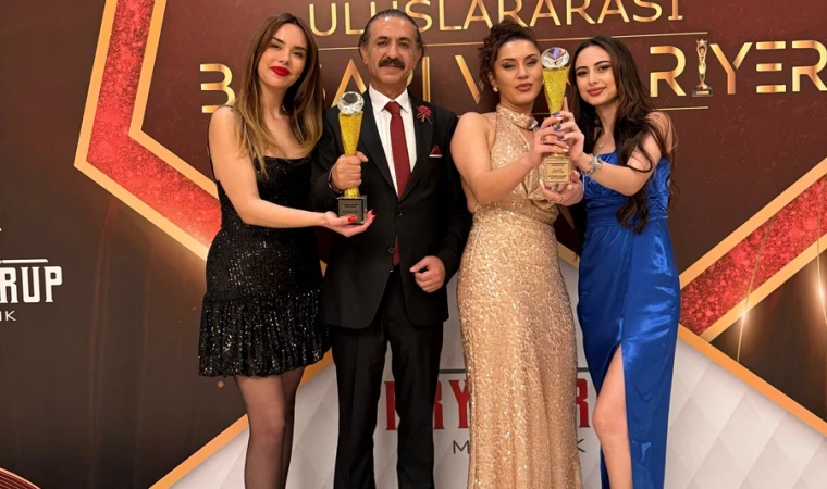 ÇİFTE ÖDÜL