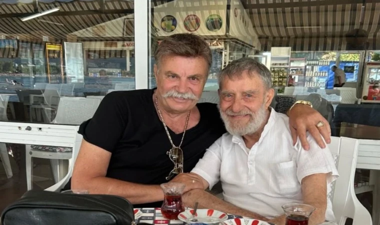 NURİ ALÇO, ERDEK TATİLİNDE AHMET MEKİN’İ ZİYARET ETTİ