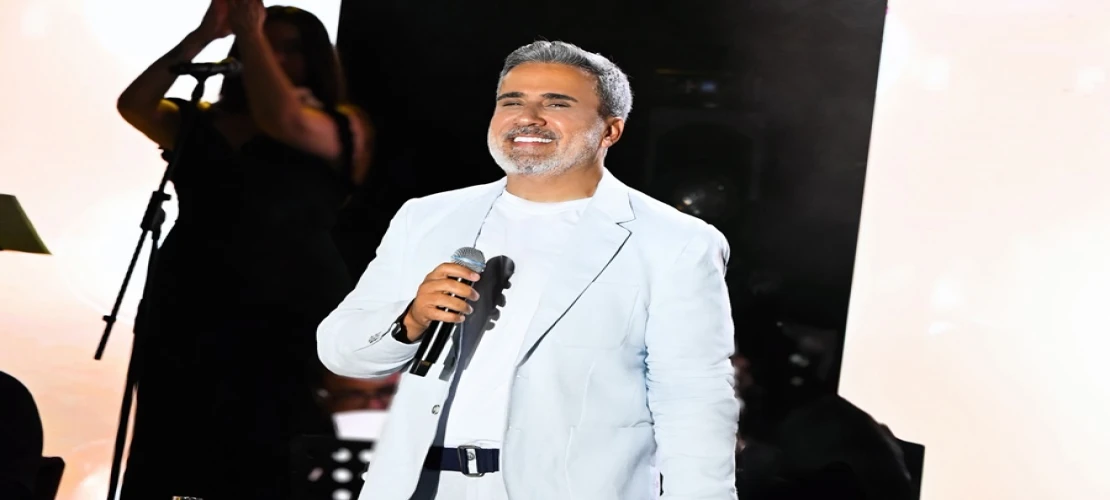 EMRAH'TAN BODRUM'DA GÖVDE GÖSTERİSİ
