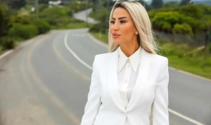 MARAL, YAZI ‘ARABESK’LE GETİRDİ