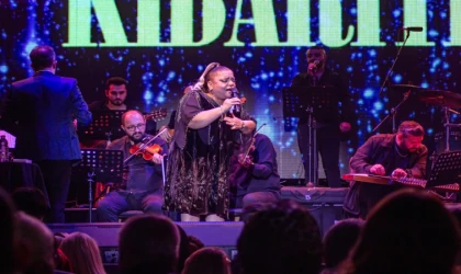 DAHA SÜRPRİZLERİM VAR