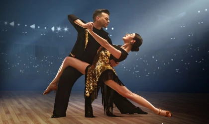 SALSA RÜZGARI MARMARA PARK AVM’DE ESECEK