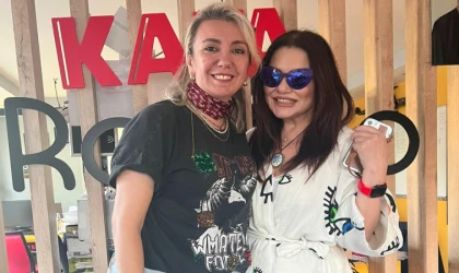 HEM SÜRPRİZİNİ AÇIKLADI HEM DE BEĞENDİĞİ ÖZELLİĞİNİ SÖYLEDİ