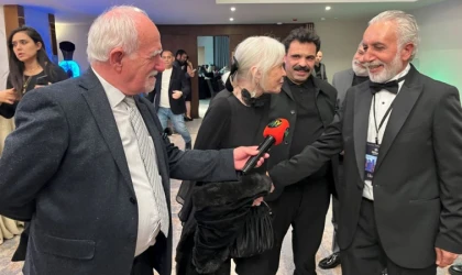 MESUT USTA’NIN KABAK TATLISINI ÜNLÜLERLE TANIŞTIRDIK