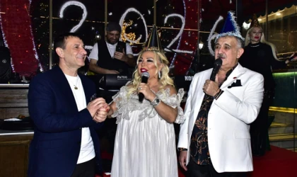 BOĞAZ’IN İNCİSİ YAKOMOZ RESTAURANT’TA UNUTULMAZ YILBAŞI GECESİ
