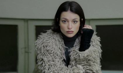 SENA ŞAHİN’DEN YENİ TEKLİ