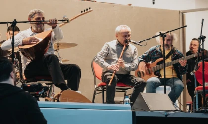 MÜZİĞİN HOCALARI AVRUPA YOLLARINDA